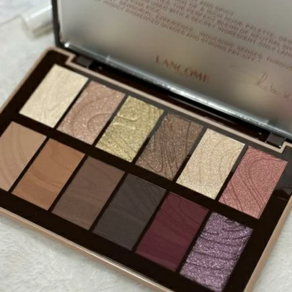 10PC🤶Gift Idea🤶BNIB LE Lancome 10PC W/8 Fullsizes Holiday 2025 Beauty Box!$534